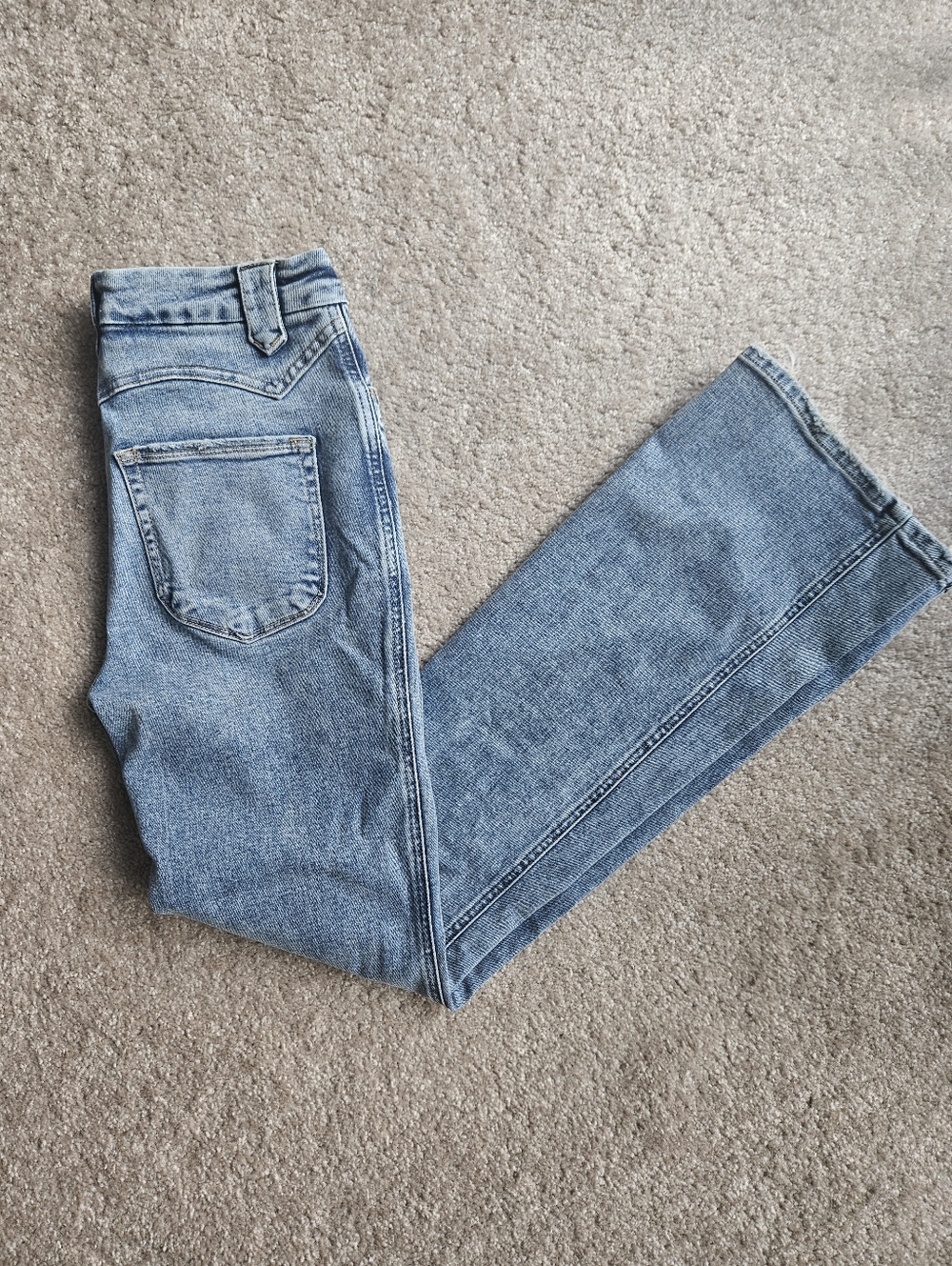 Good American Classic High-Rise Stone Wash Blue Women's Jeans